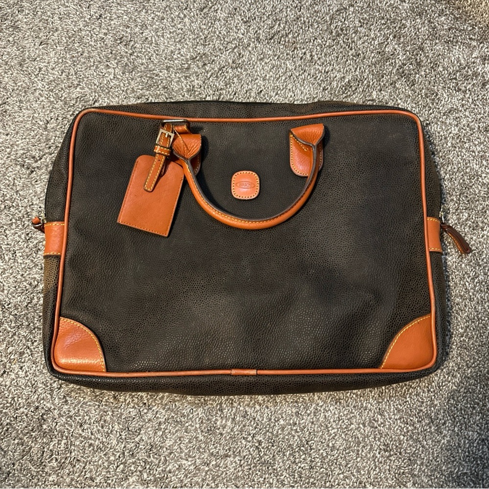 BRIC'S Life Briefcase Pebbled Leather Laptop Bag w/luggage Passthrough (read!)